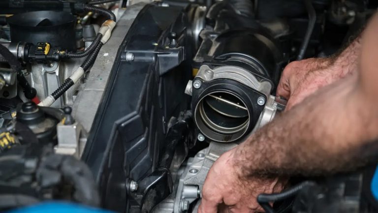 Car Hesitates and Sputters When Accelerating – Causes and Quick Fixes