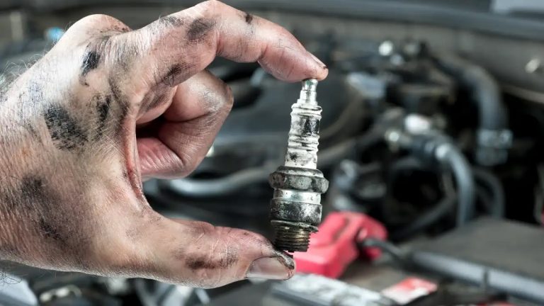 Why Your Engine Makes Ticking Sounds When Accelerating – Causes, Diagnosis, and Solutions