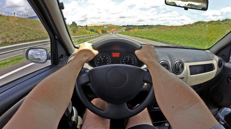 Why Your Steering Wheel Shakes When Turning: Causes and Fixes